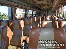 Interior bus pariwisata dari arsip Mansion Transport